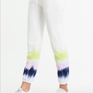 Electric and Rose Vendima Jogger
